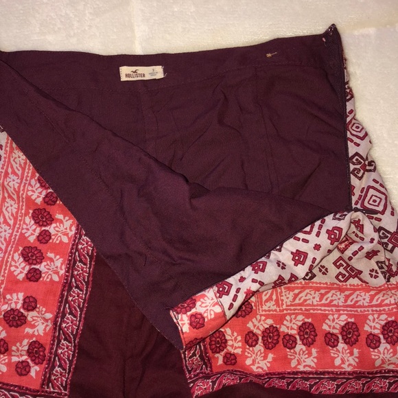 HOLLISTER SHORTS 🌸 - Picture 2 of 4